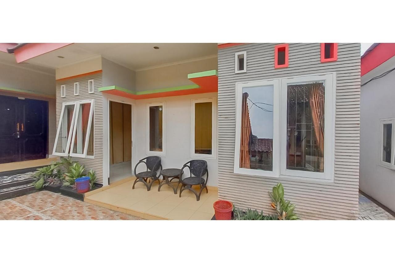 Hotel Sri Indrawati Puncak Mitra Reddoorz Bogor Dış mekan fotoğraf