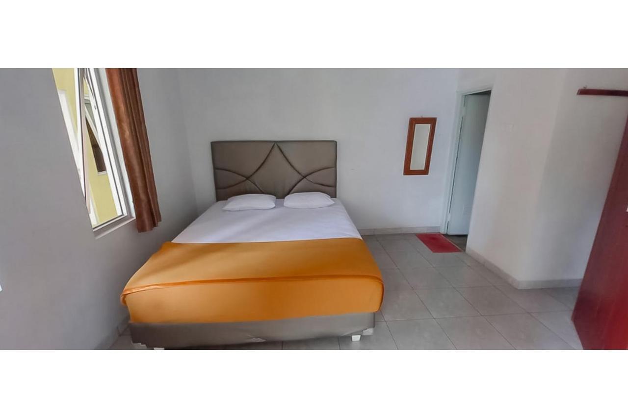 Hotel Sri Indrawati Puncak Mitra Reddoorz Bogor Dış mekan fotoğraf